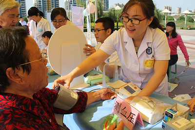 2017全民營養周“濱州站”盛大啟動，專業營養健康咨詢服務惠及市民